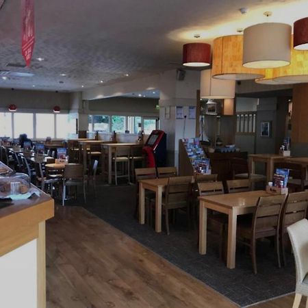 4 Devon Country, Bideford Bay Holiday Park Bucks Mills Экстерьер фото
